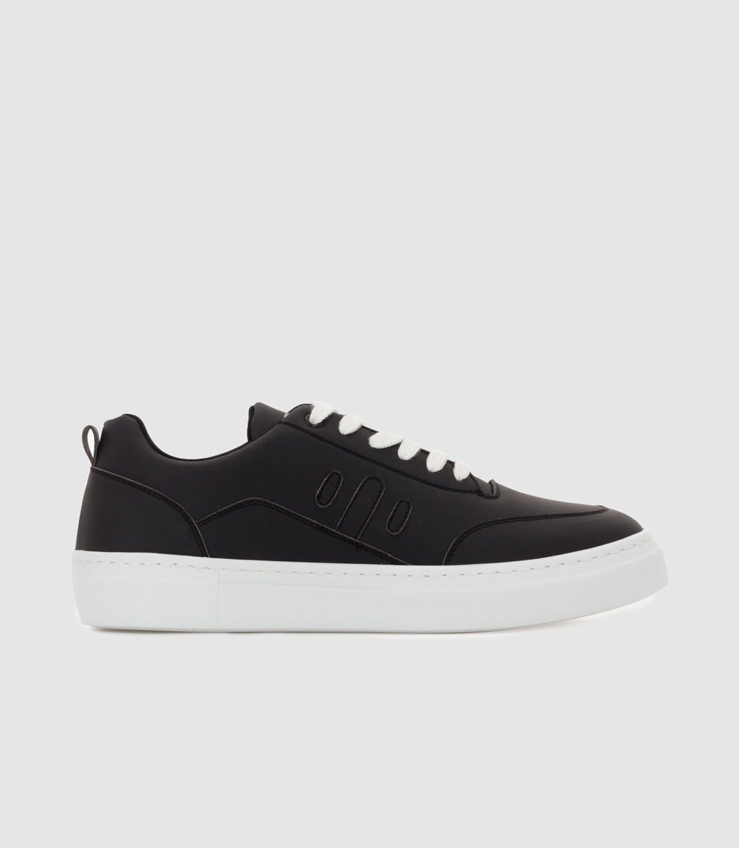 Masai Man Black
